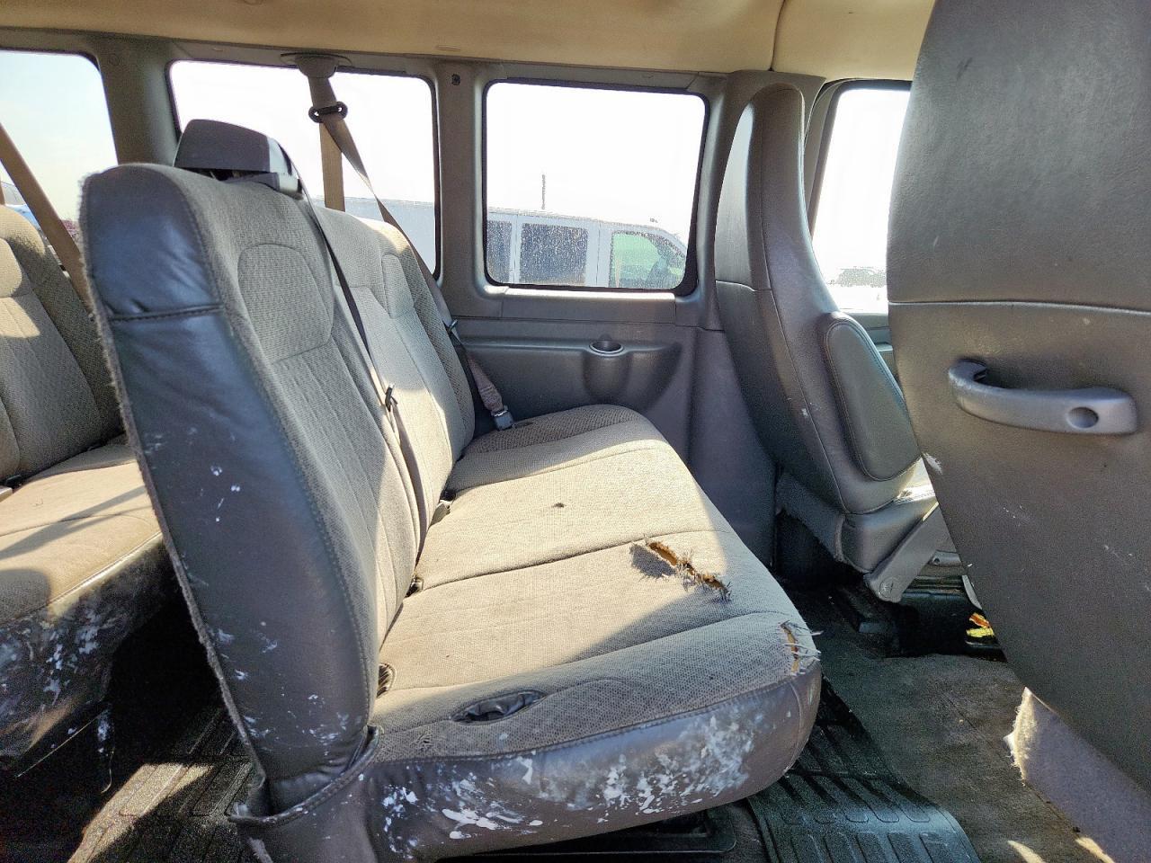 2013 CHEVROLET Express 3500