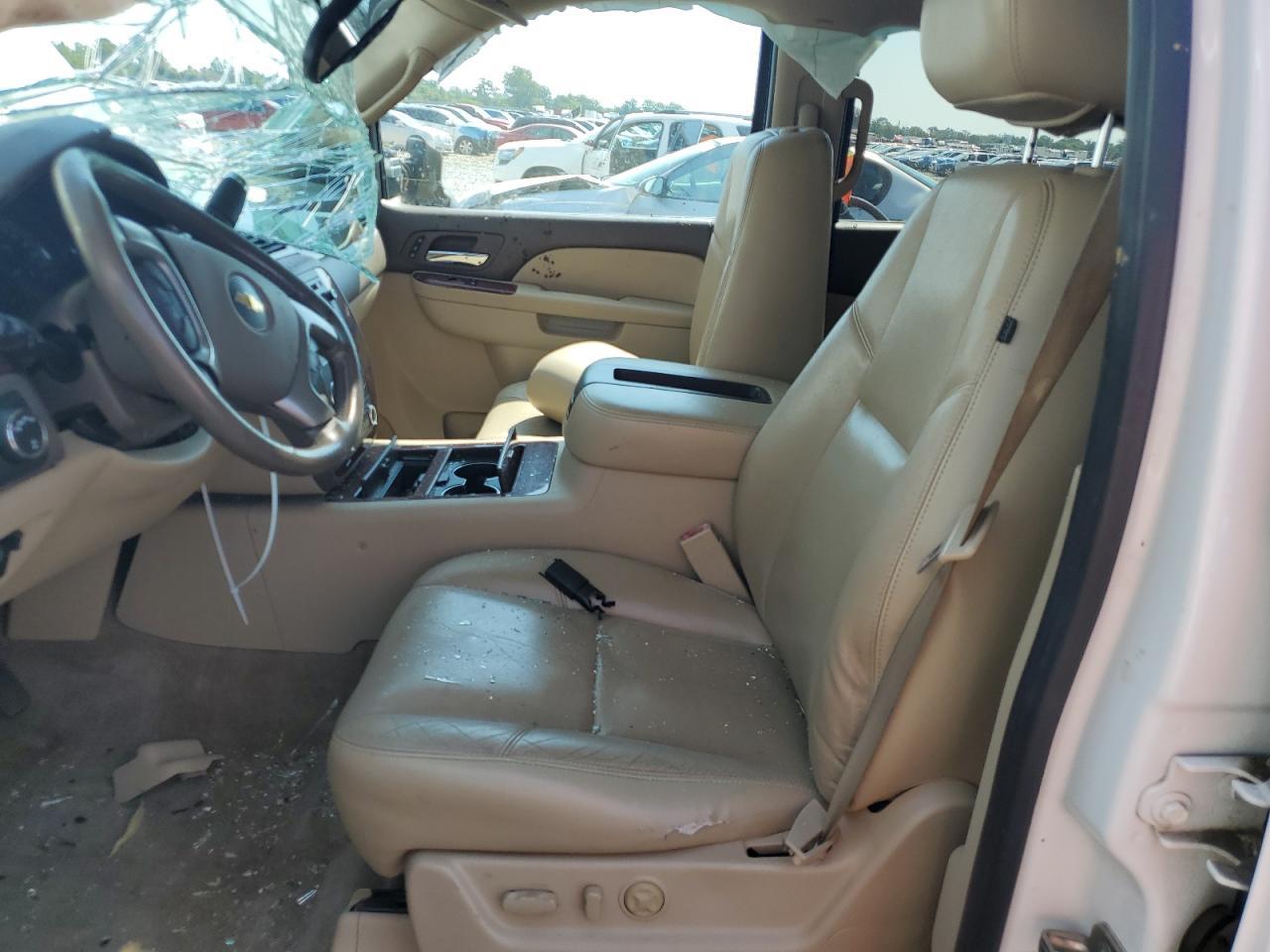 2012 CHEVROLET Suburban