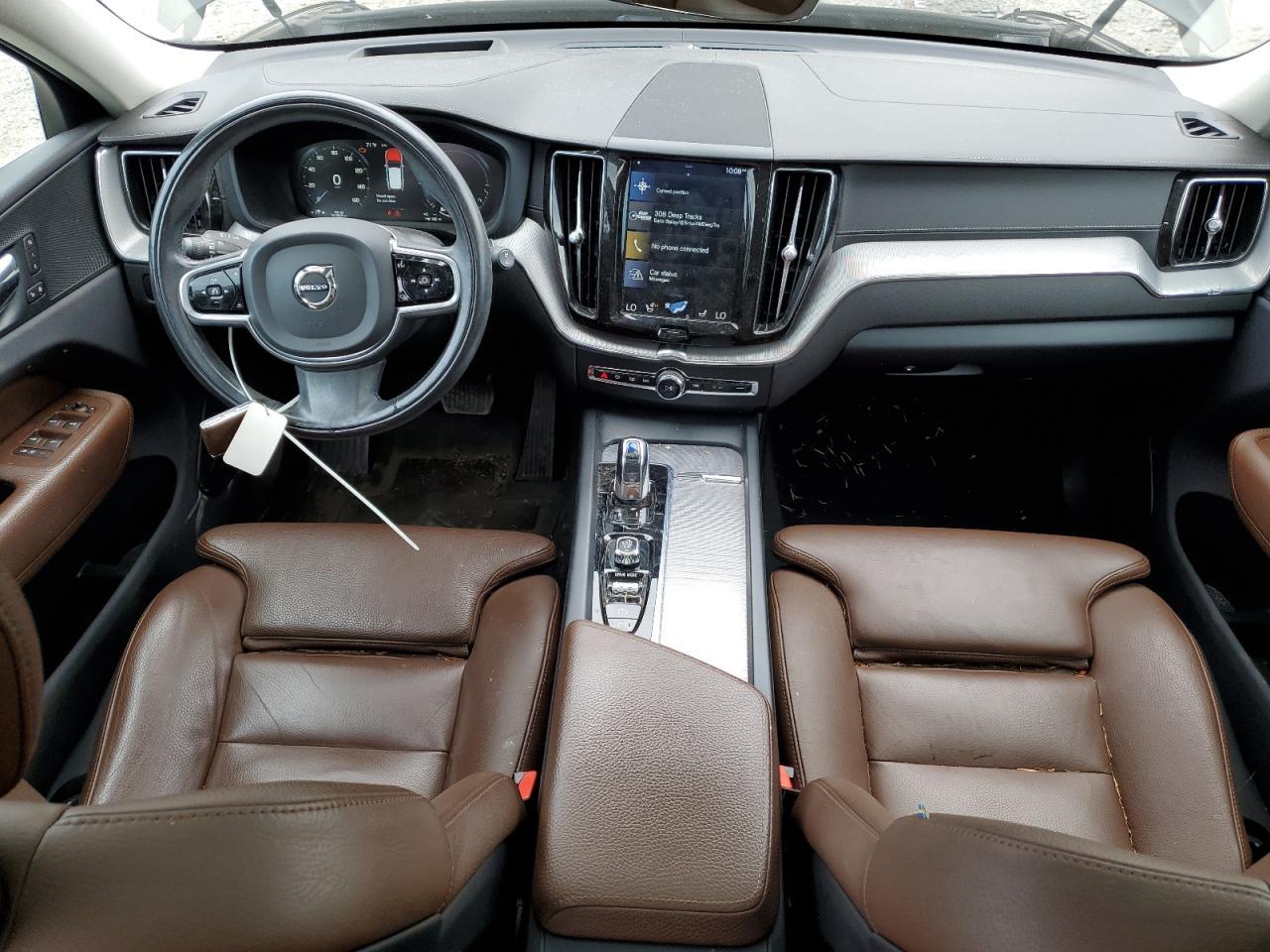 2018 VOLVO XC60