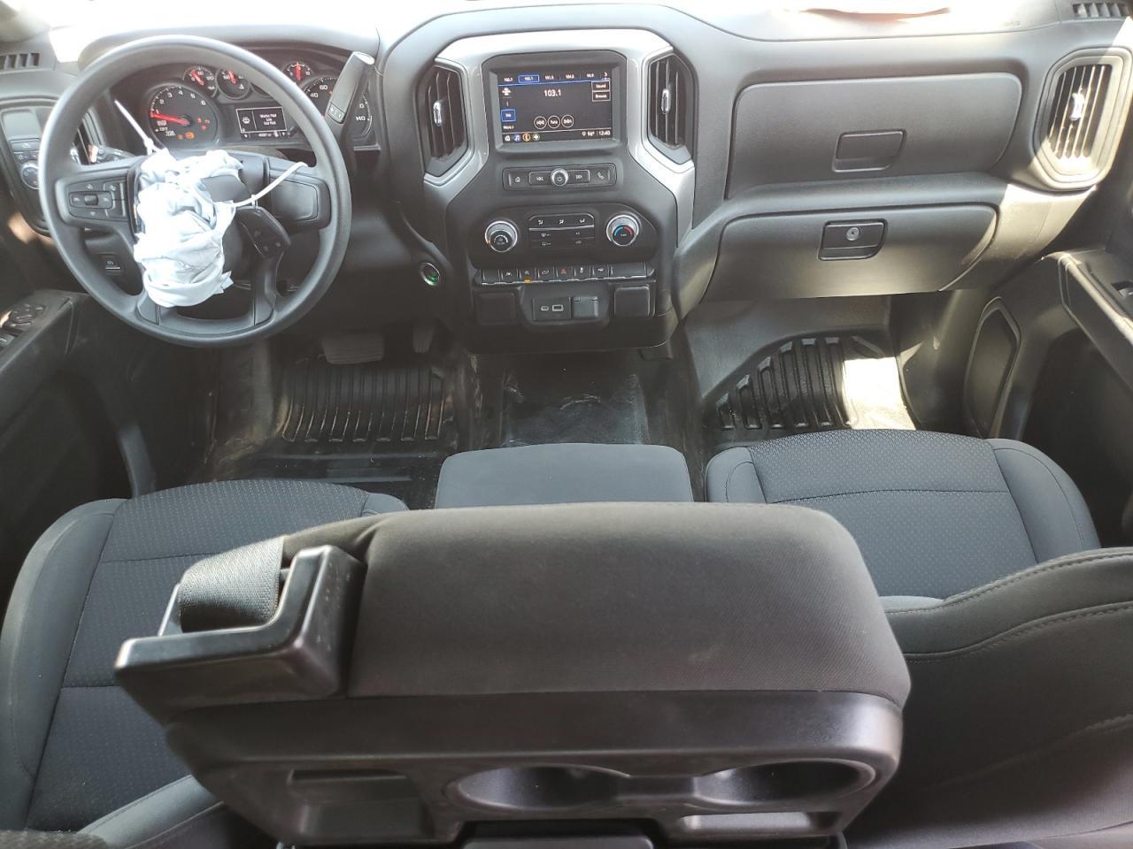 2022 CHEVROLET Silverado