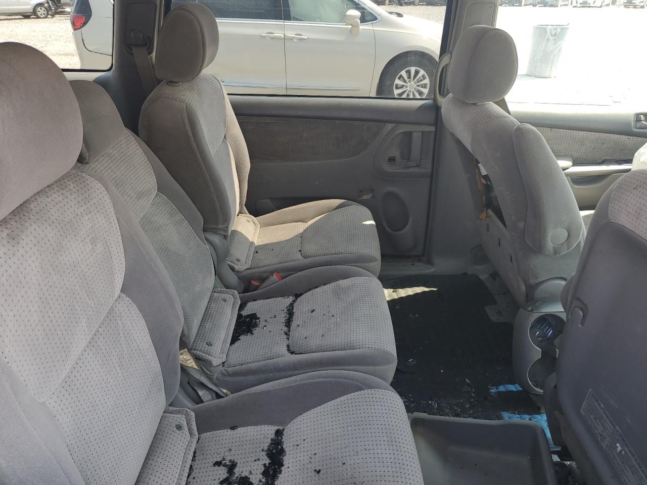 2008 TOYOTA SIENNA