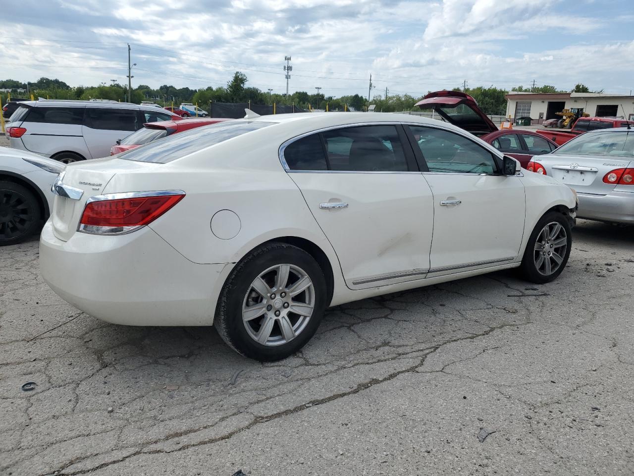 2011 BUICK LACROSSE