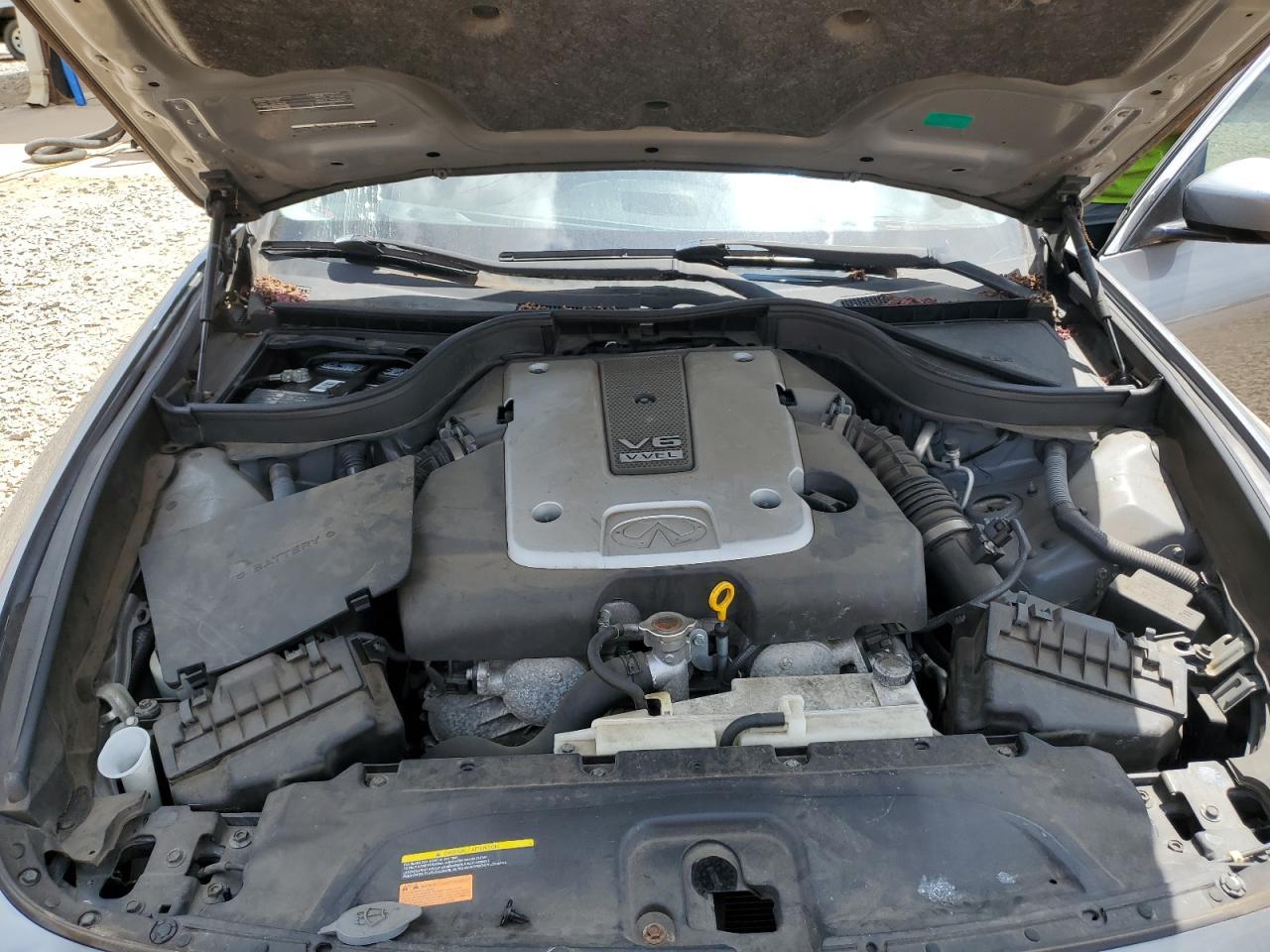 2013 INFINITI G37