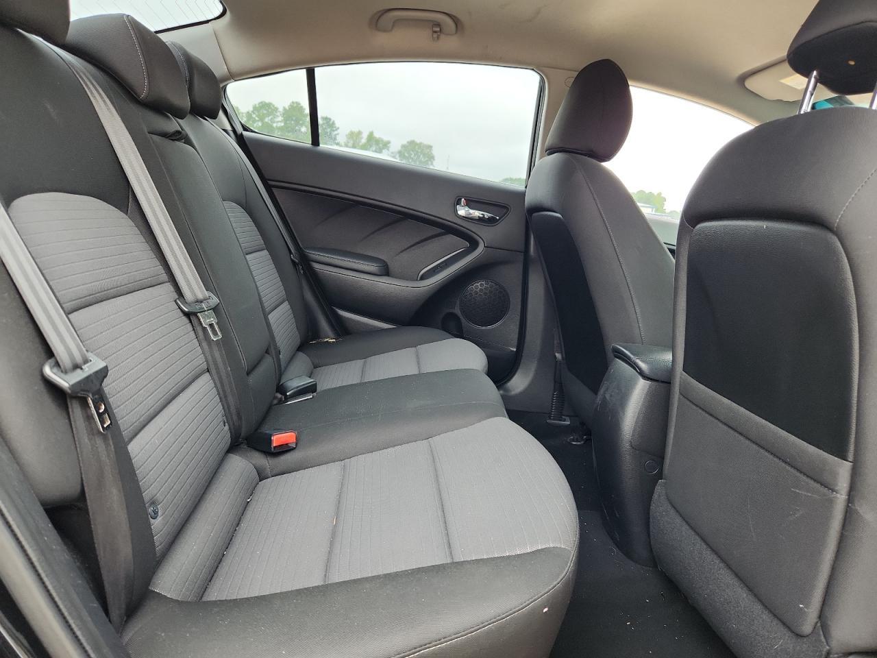 2016 KIA FORTE