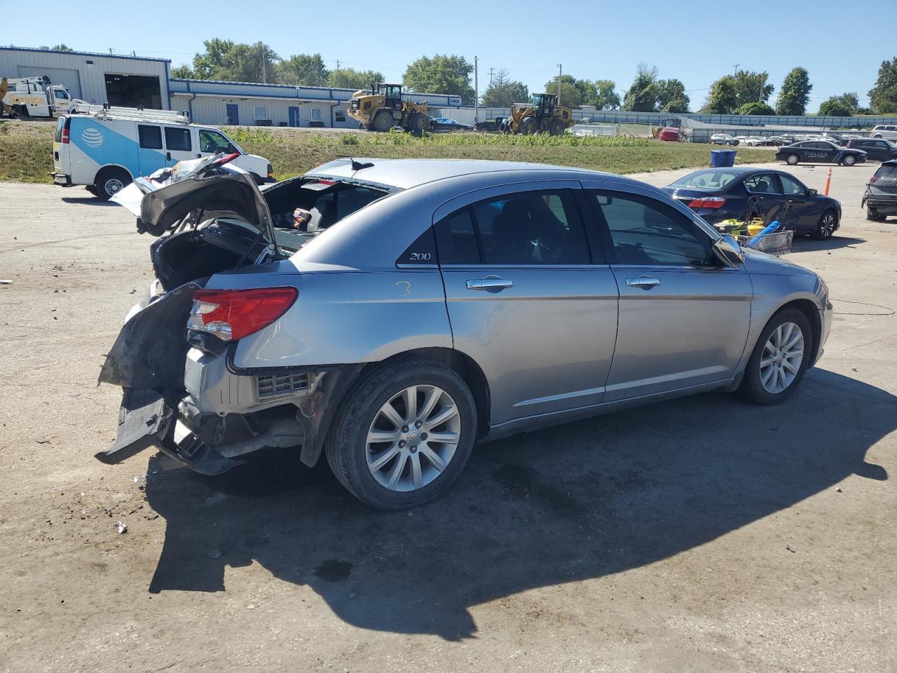 2014 CHRYSLER 200