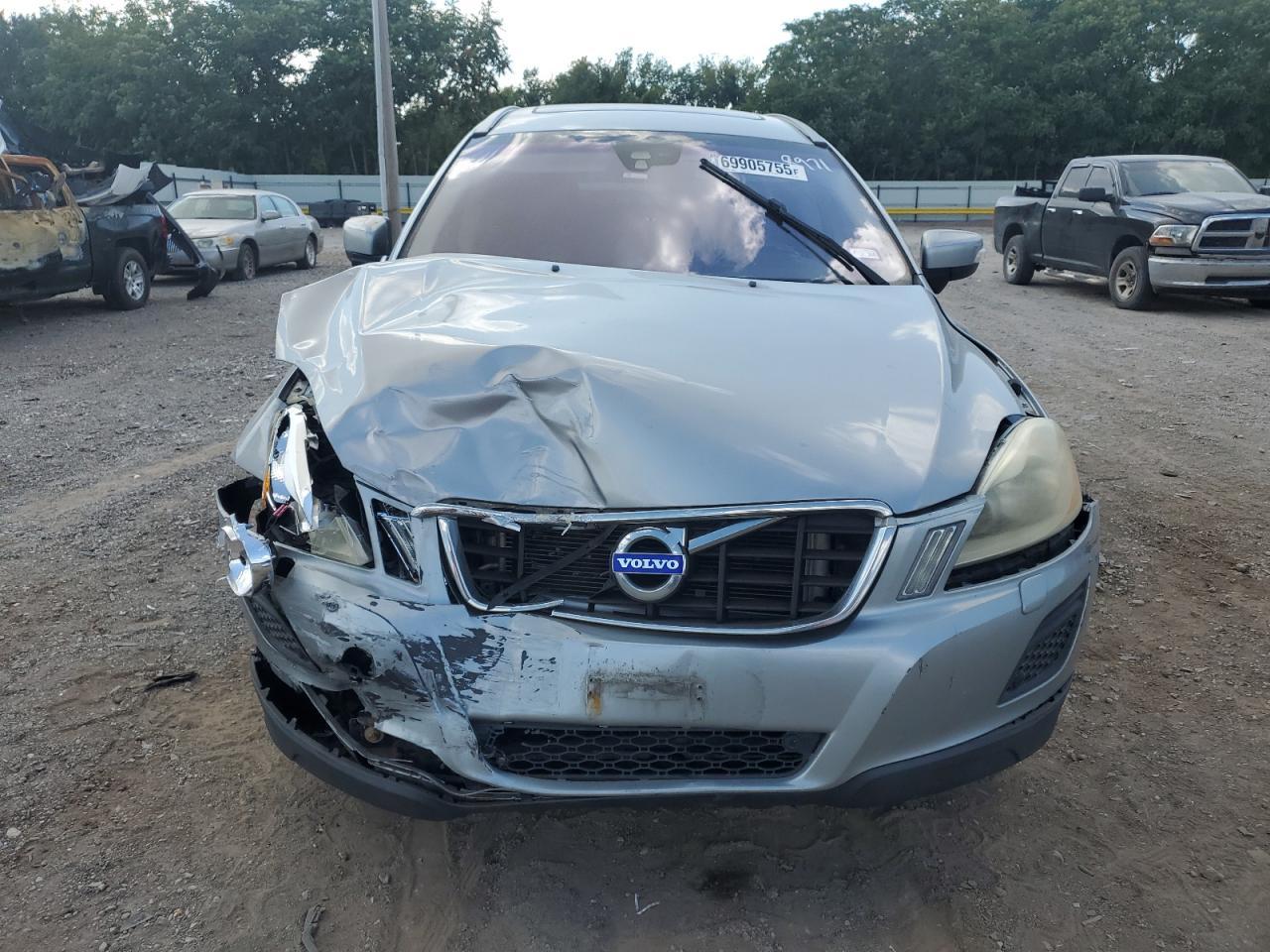 2012 VOLVO XC60