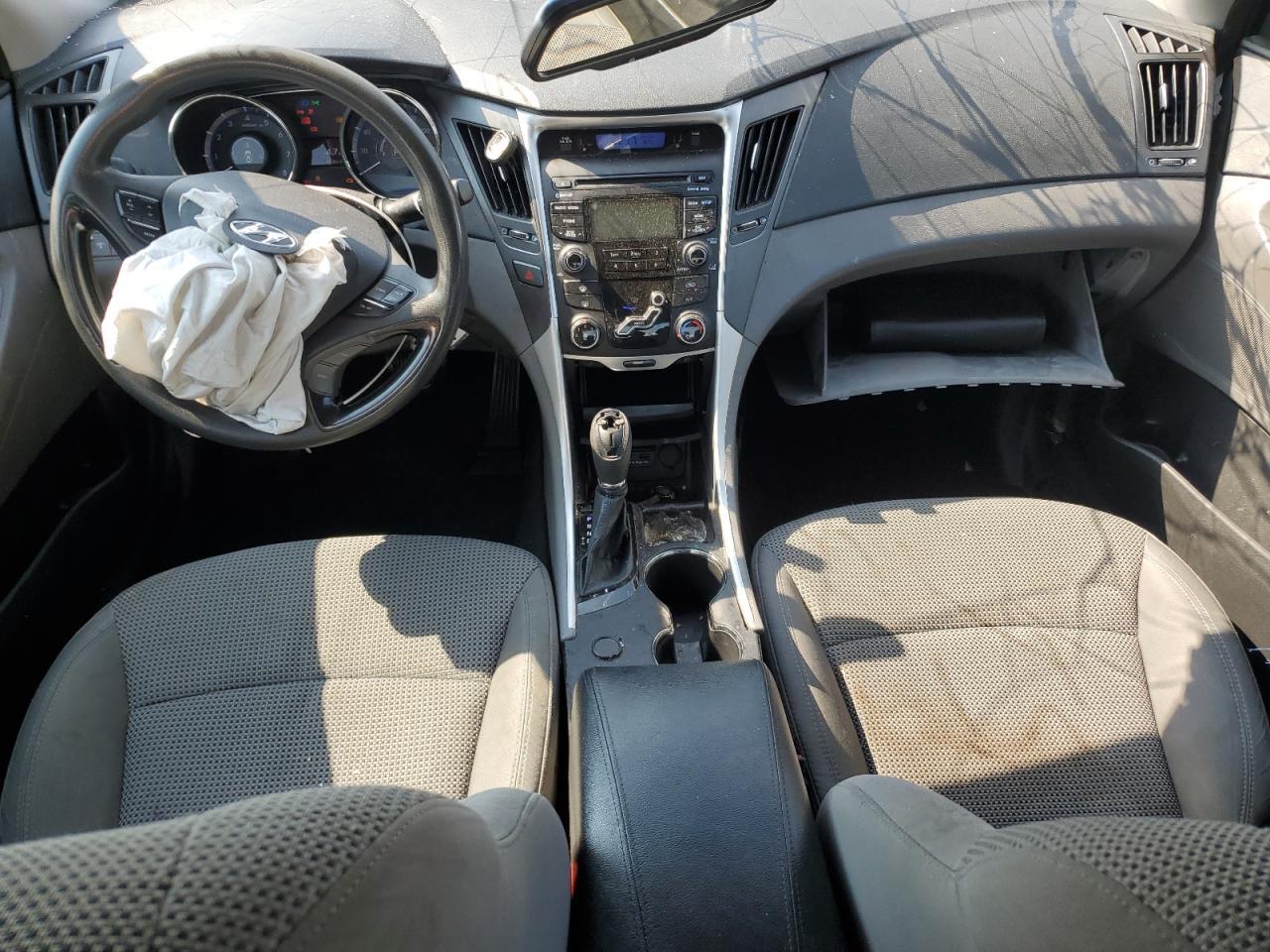 2012 HYUNDAI SONATA