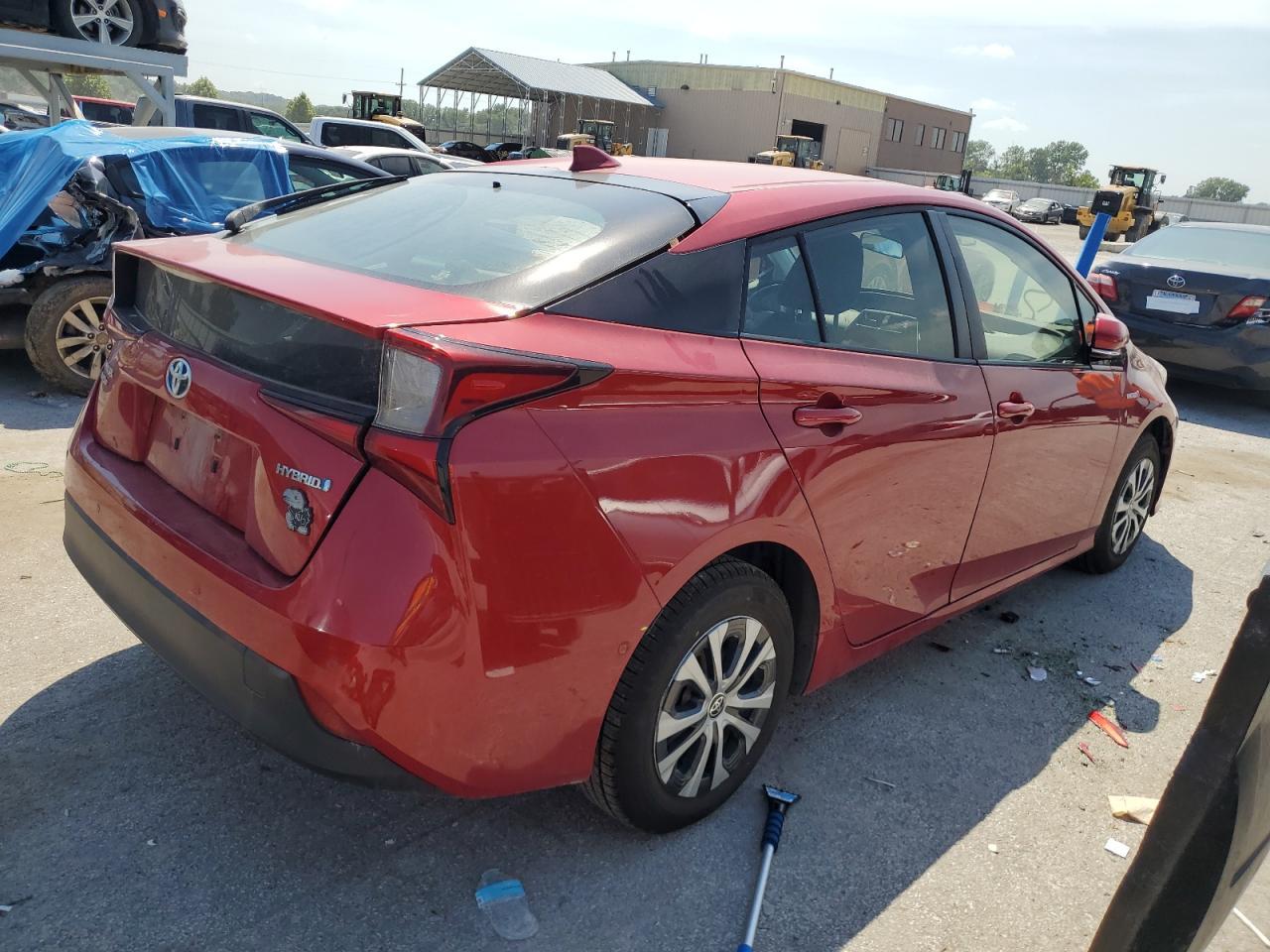 2019 TOYOTA PRIUS