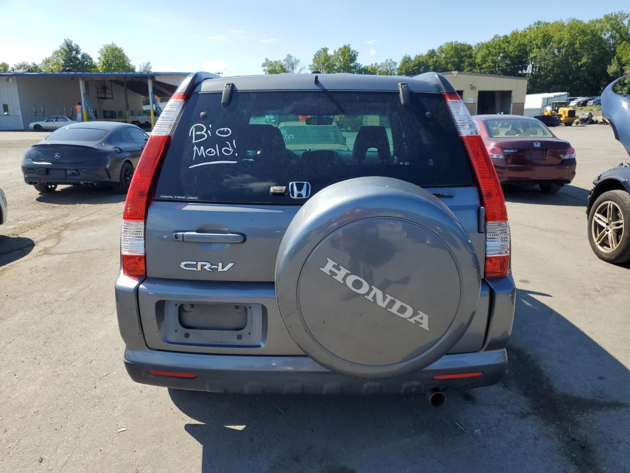 2005 HONDA CR-V