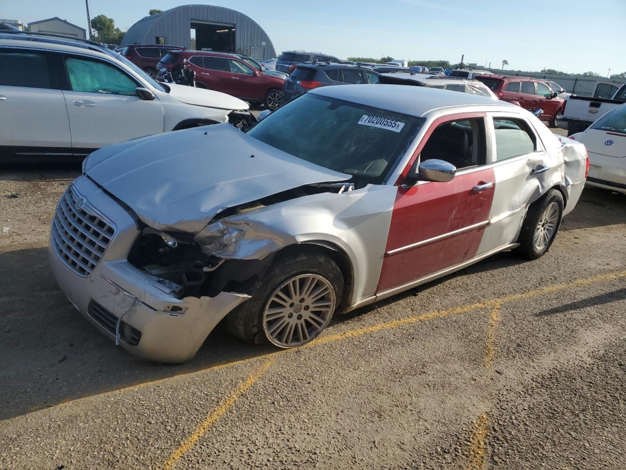 2010 CHRYSLER 300
