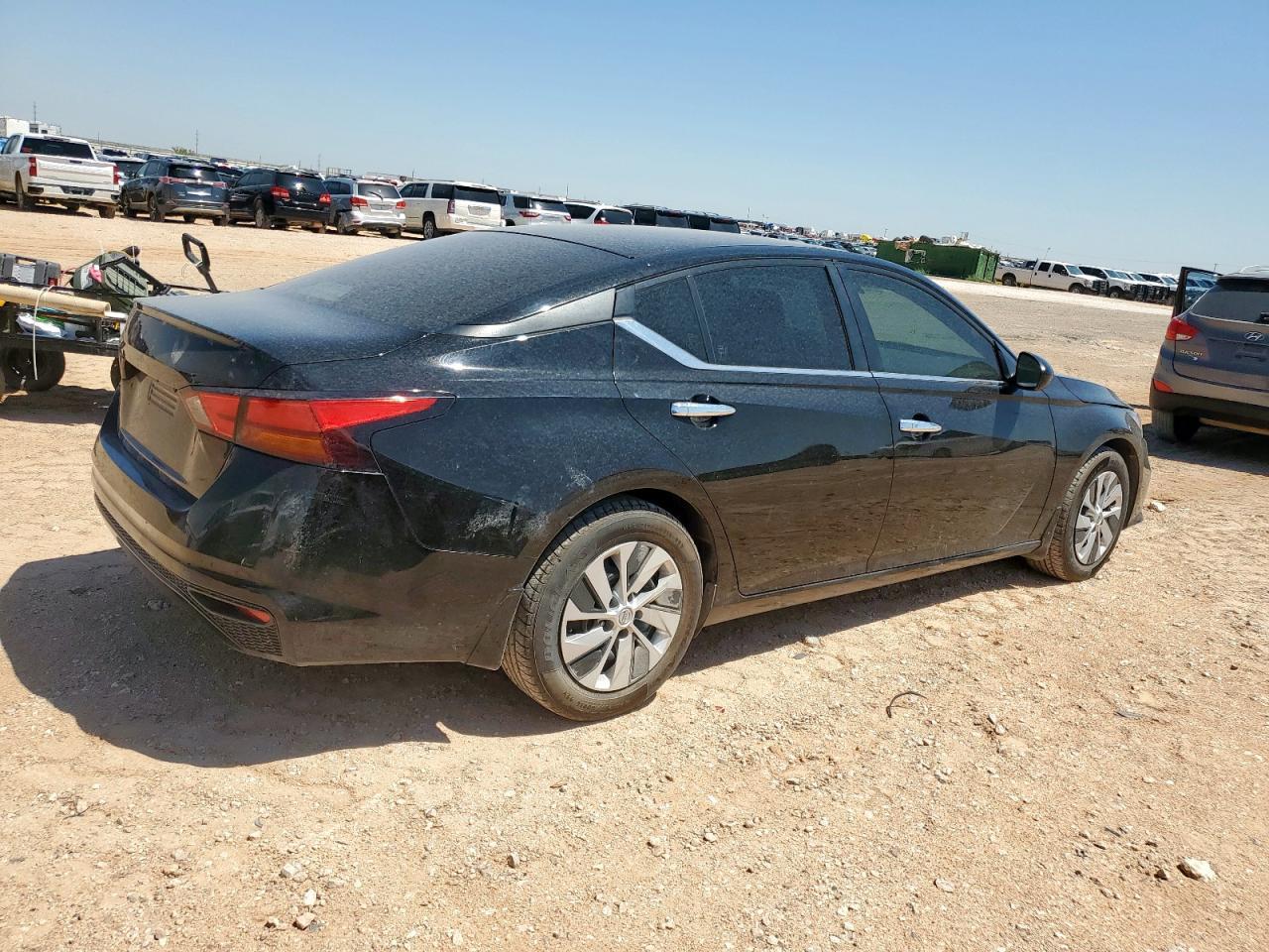 2022 NISSAN ALTIMA