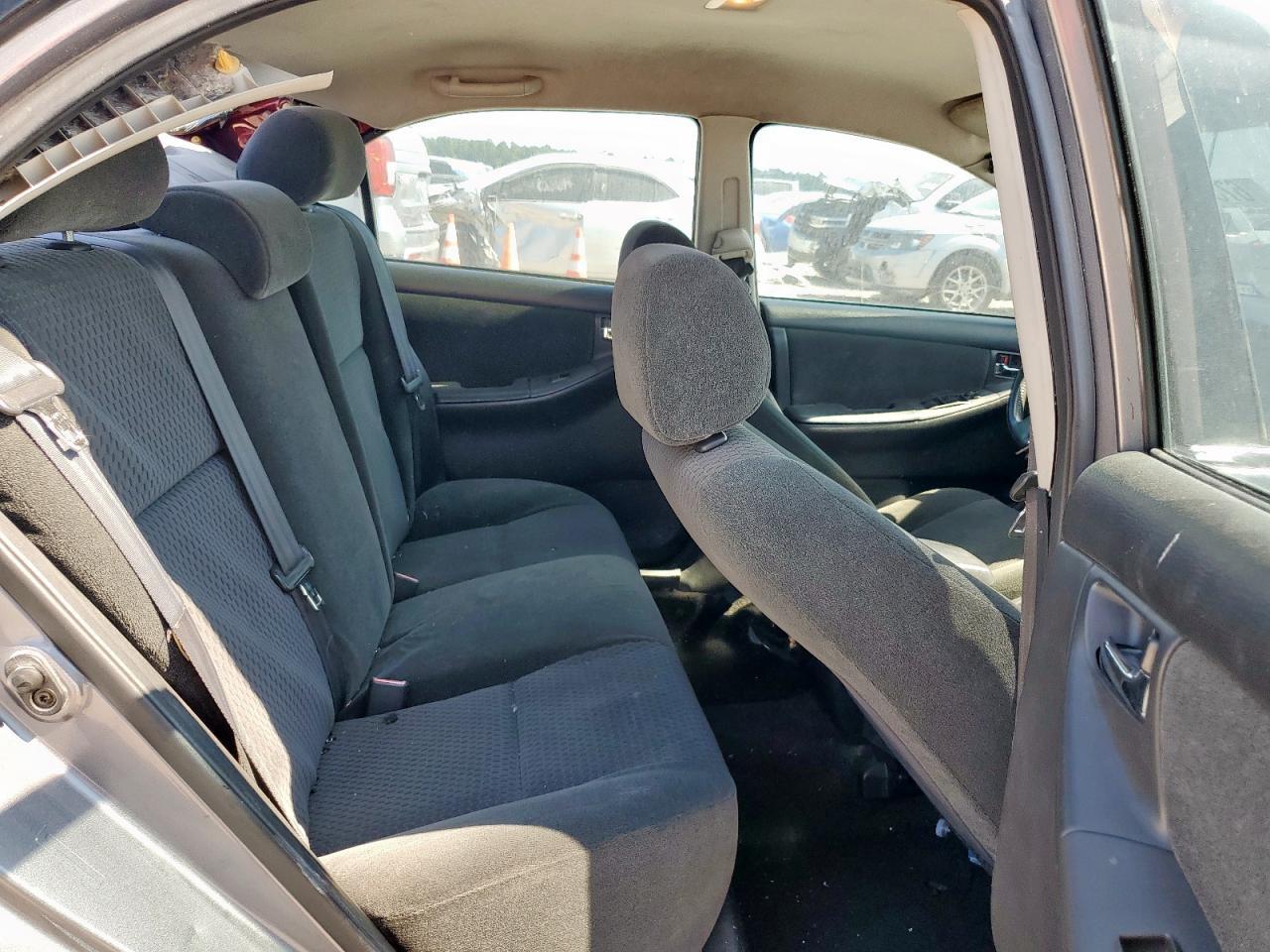 2005 TOYOTA COROLLA