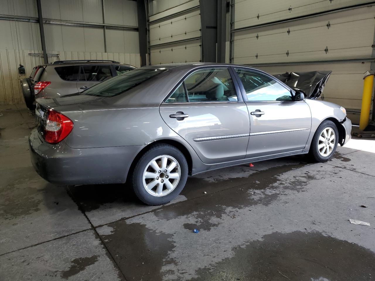 2002 TOYOTA CAMRY