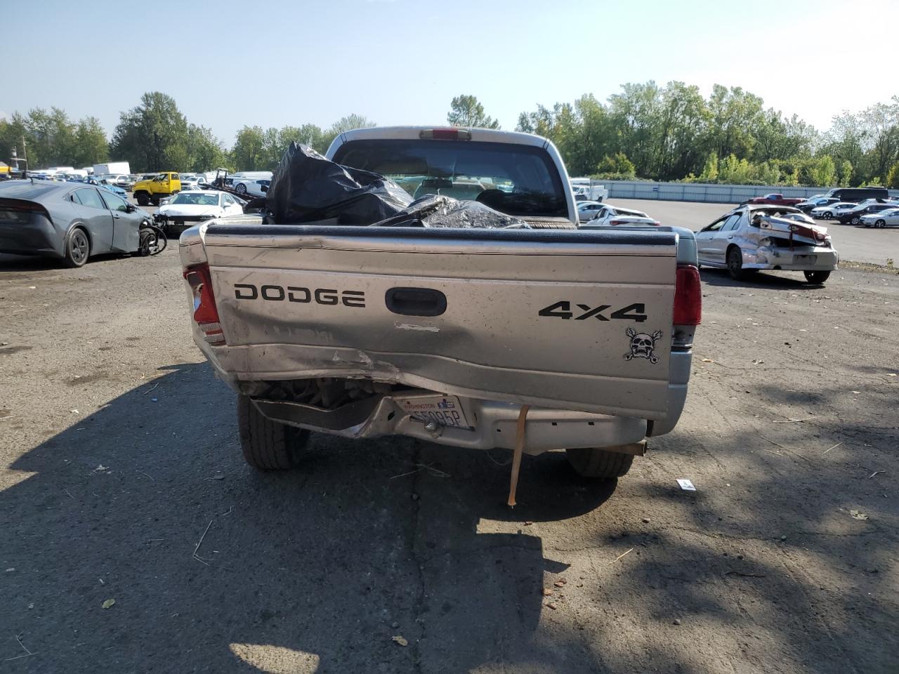 2002 DODGE Dakota