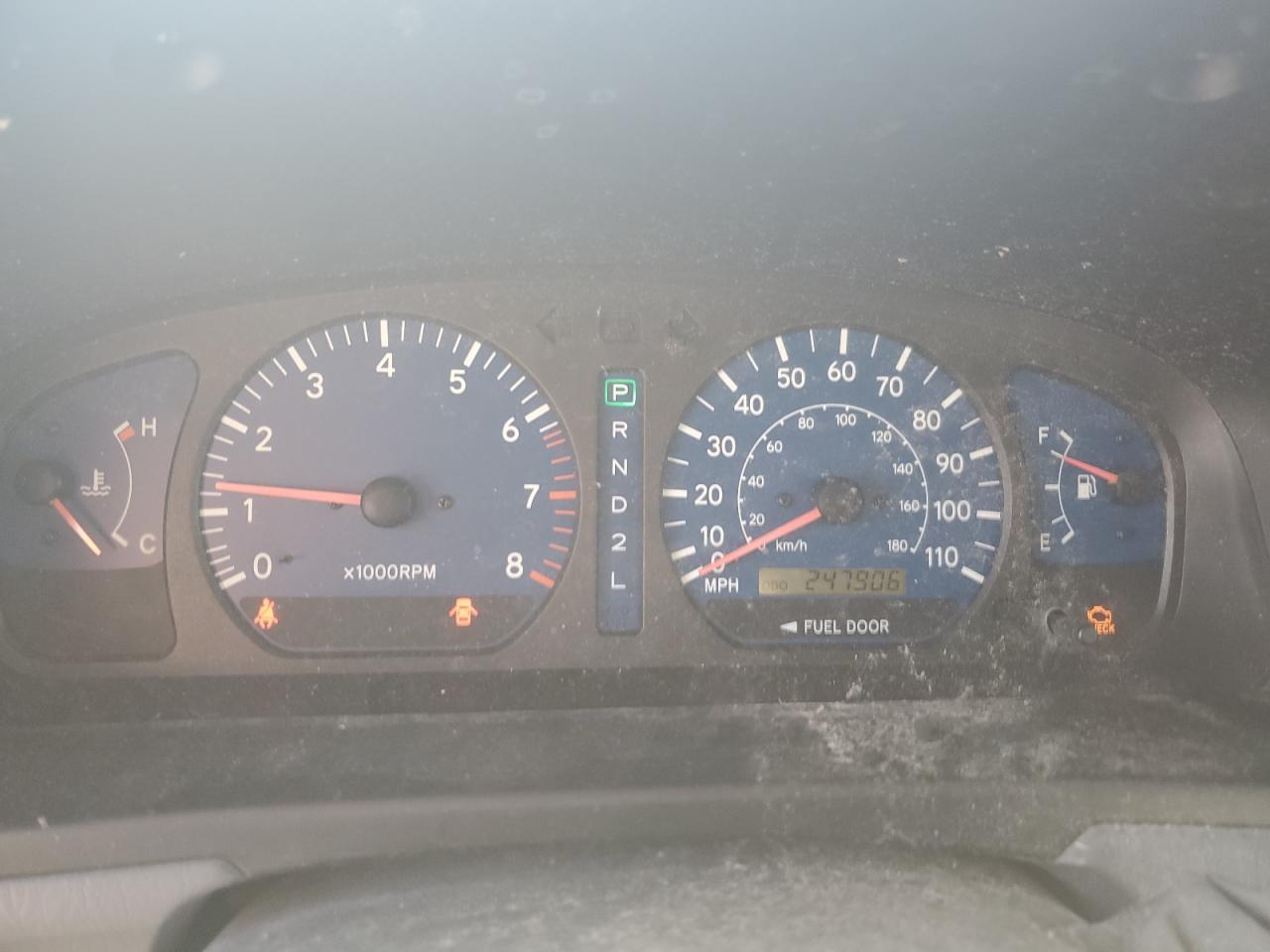 2003 TOYOTA SIENNA