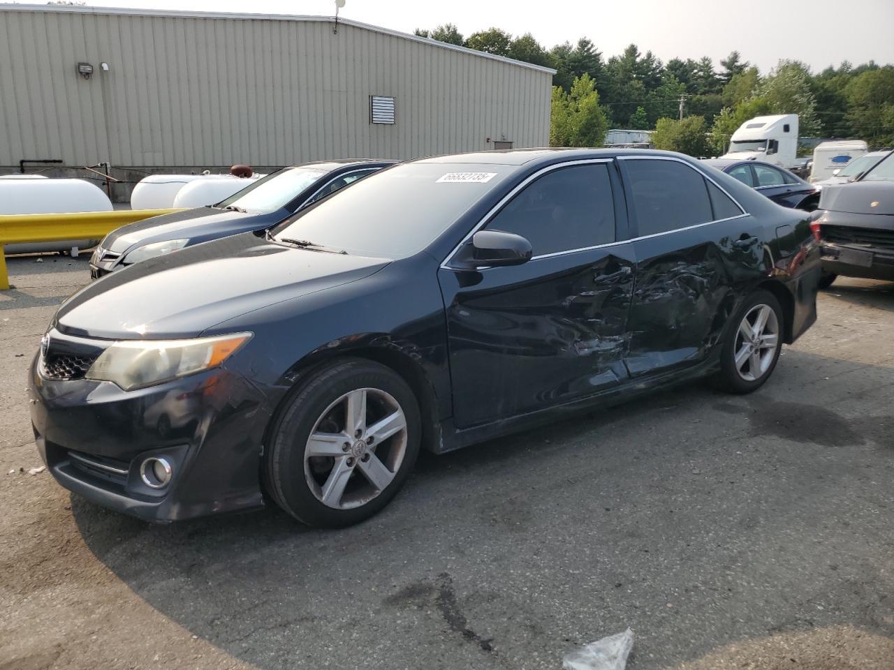 2013 TOYOTA CAMRY