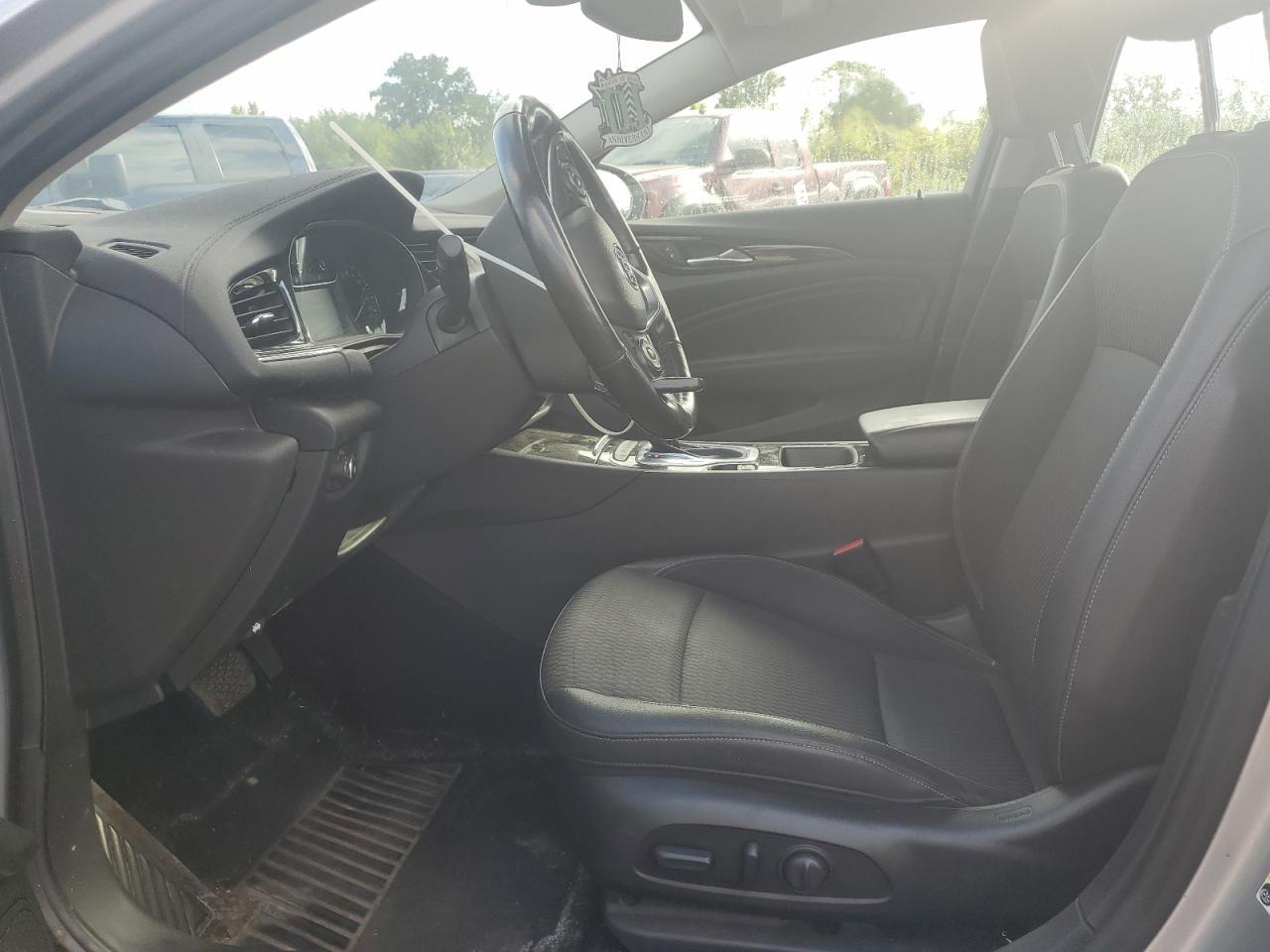 2019 BUICK Regal