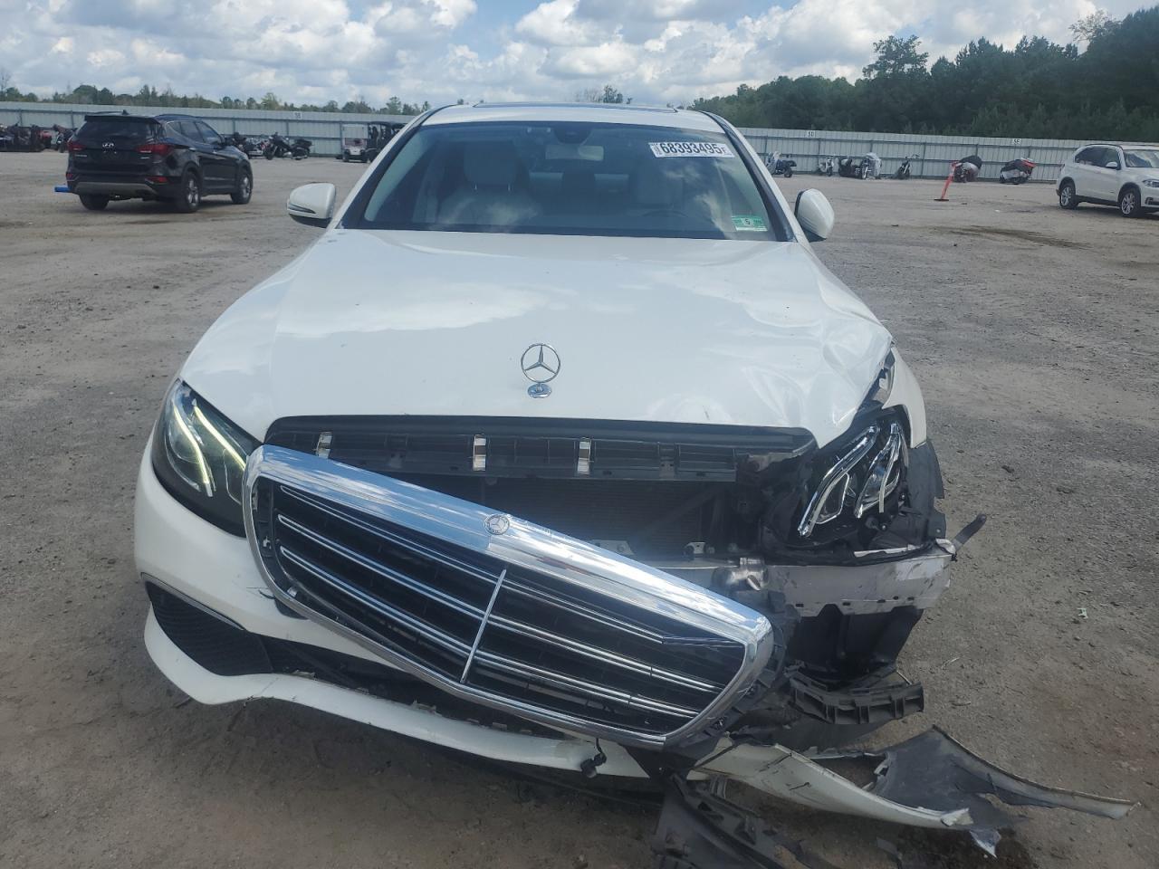 2017 MERCEDES-BENZ E-Class