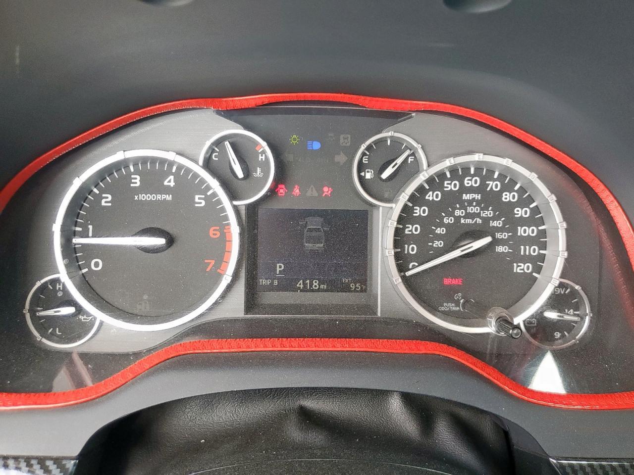 2017 TOYOTA TUNDRA