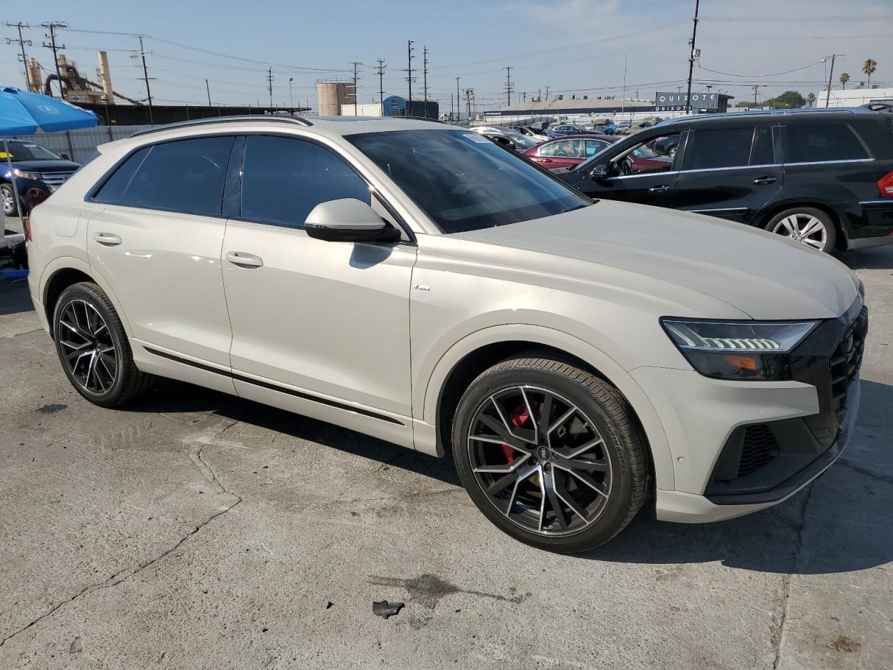 2023 AUDI Q8
