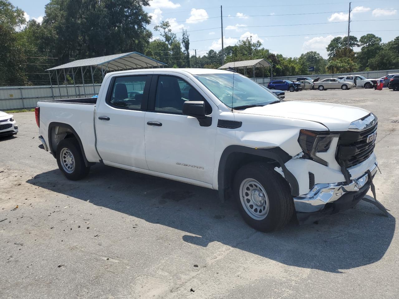 2024 GMC Sierra