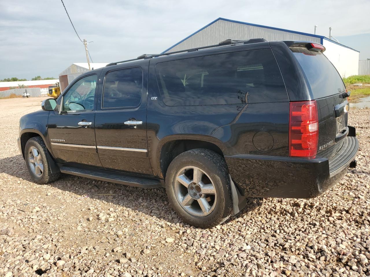 2014 CHEVROLET Suburban