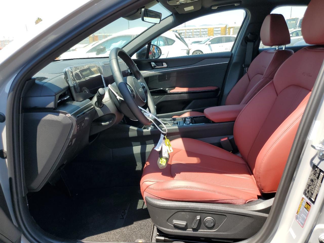 2025 KIA K5