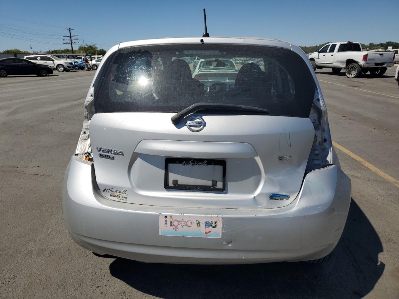 2015 NISSAN Versa Note