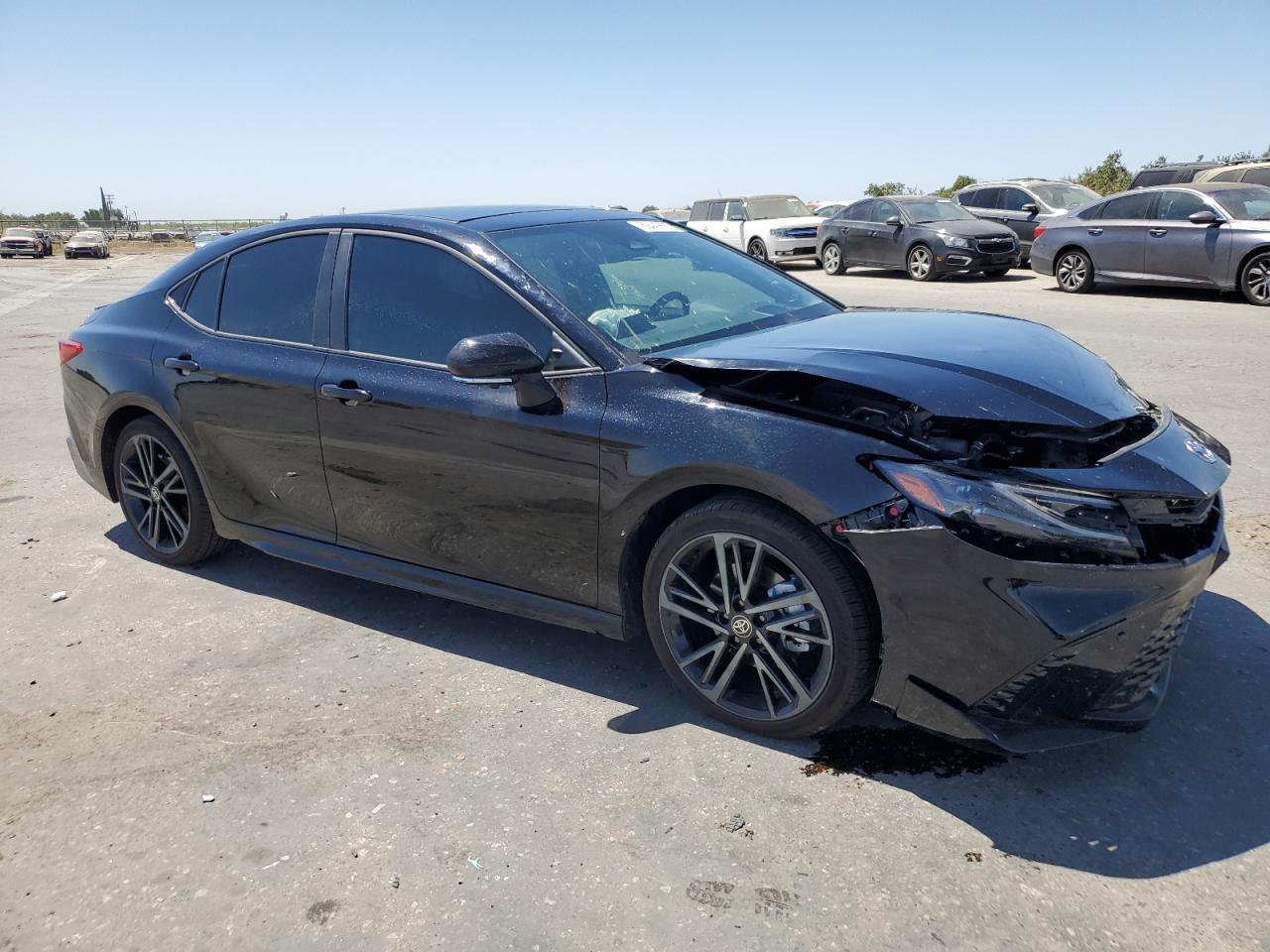 2025 TOYOTA CAMRY