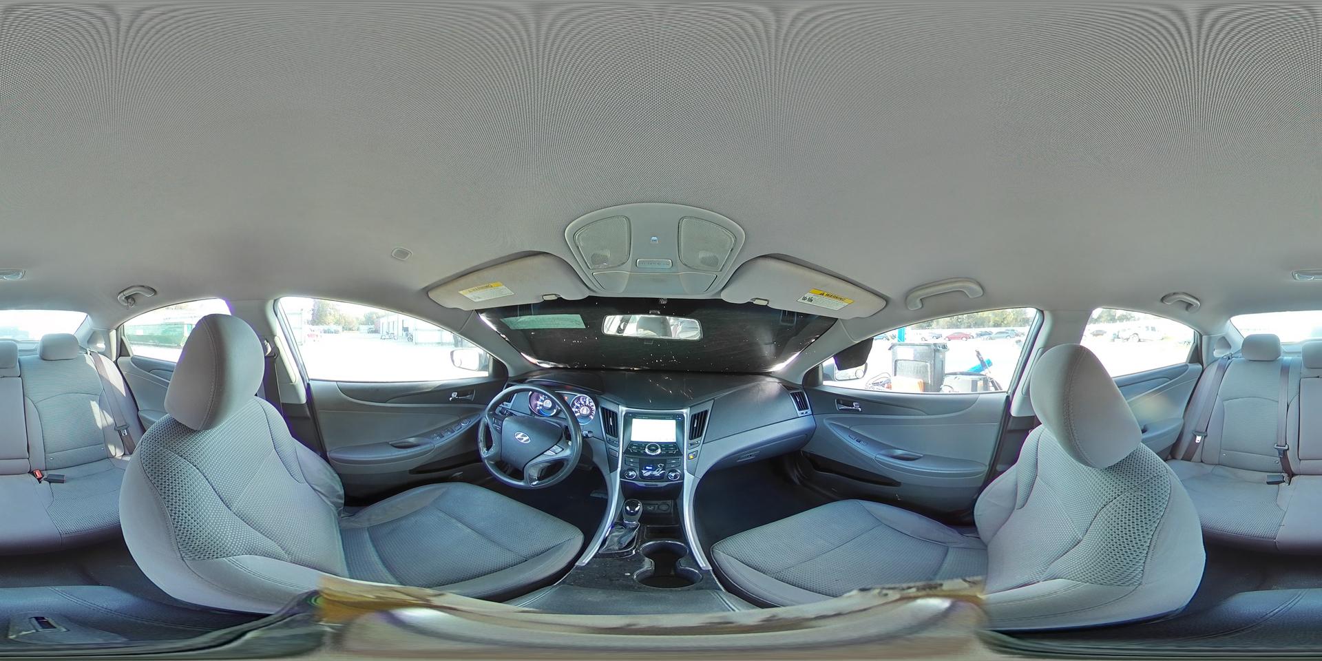 2011 HYUNDAI SONATA