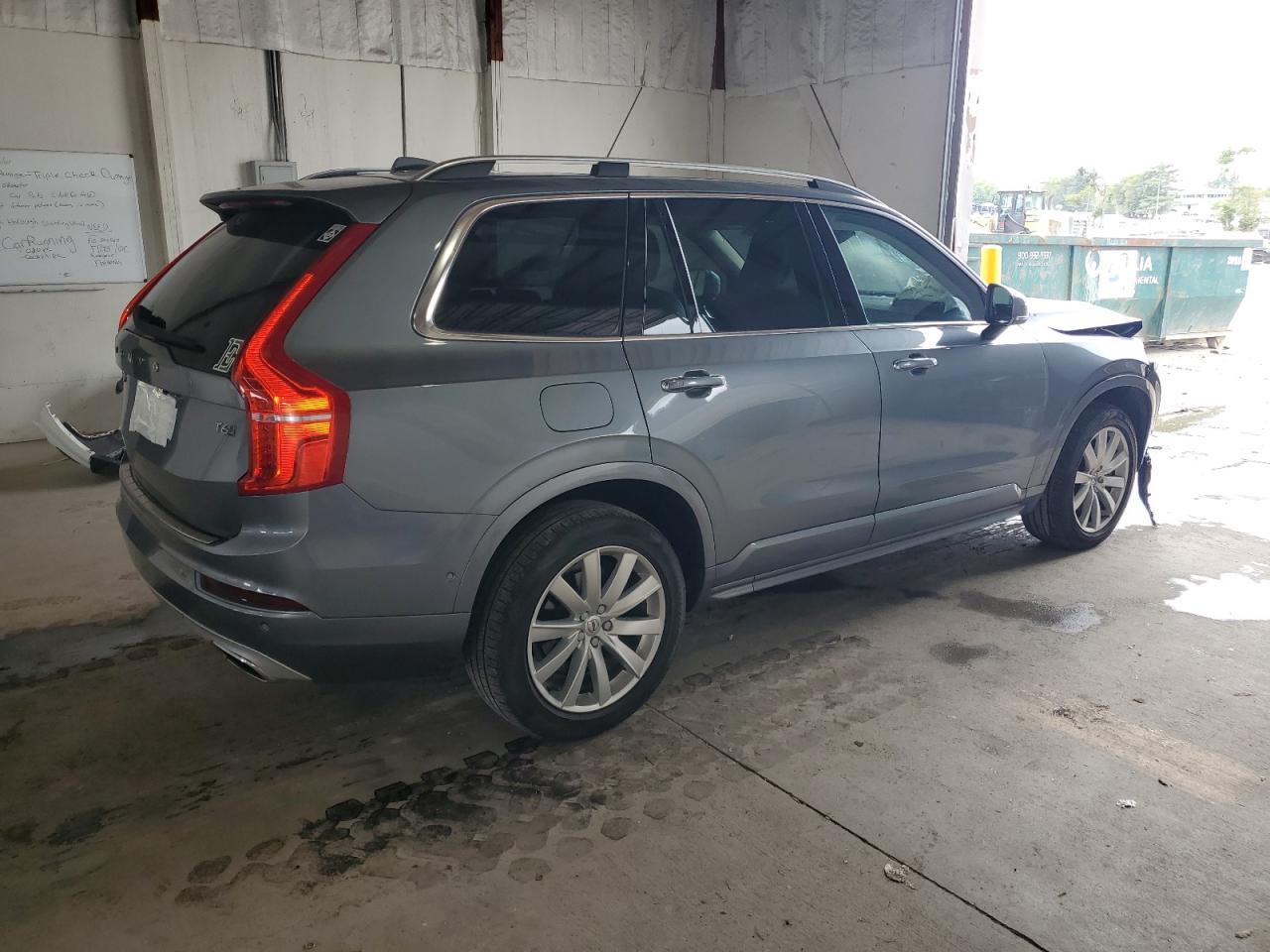 2019 VOLVO XC90