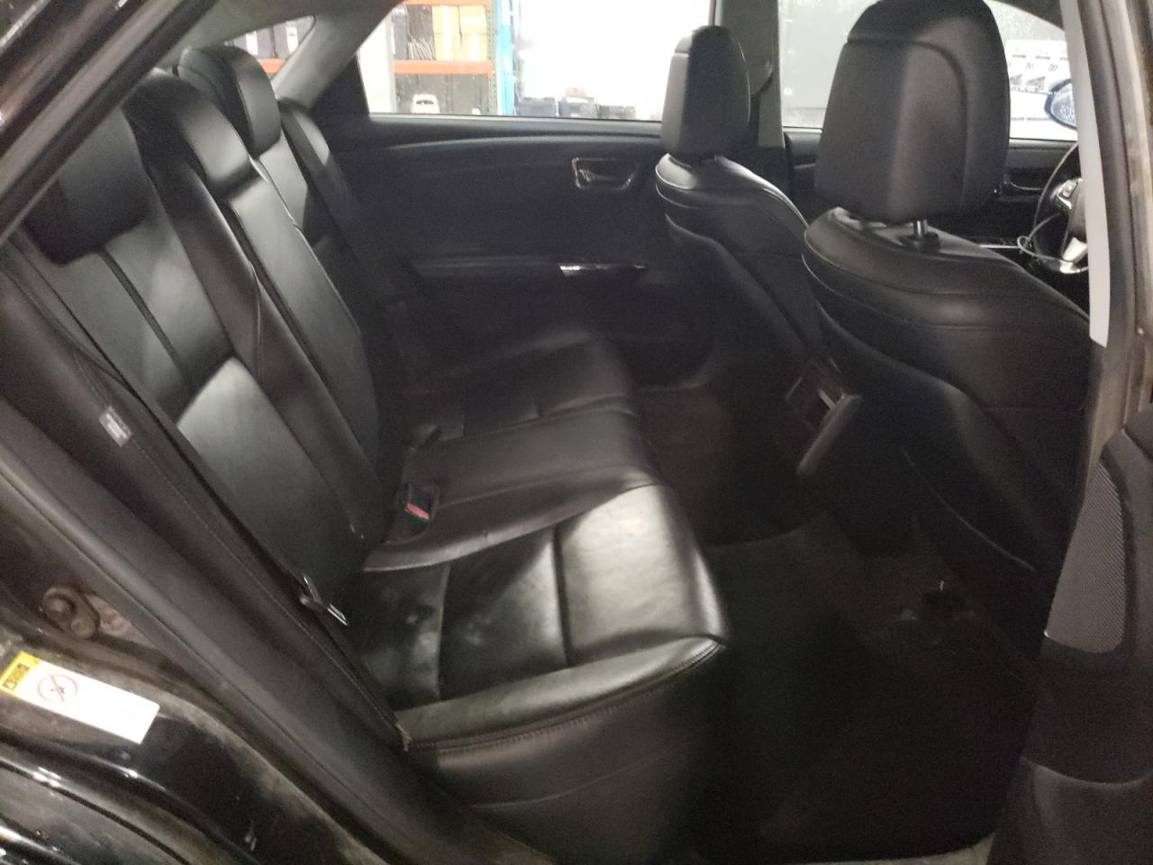 2014 TOYOTA Avalon