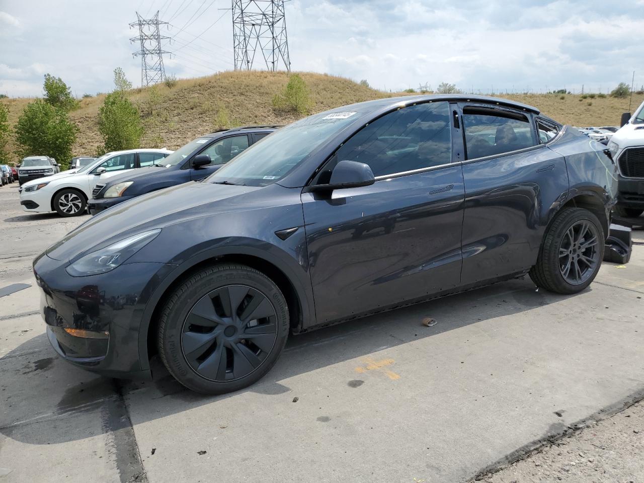2024 TESLA MODEL Y