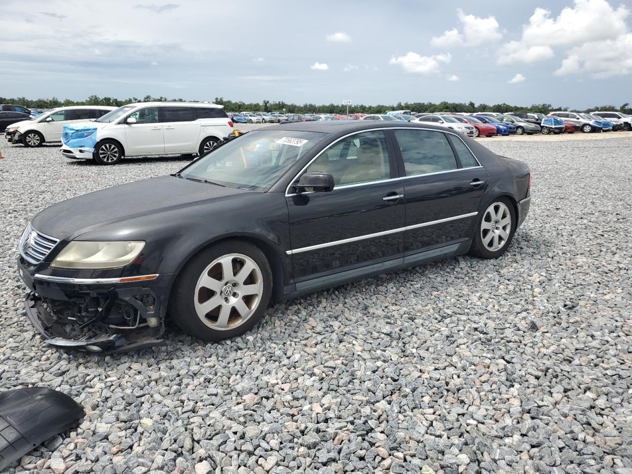 2004 VOLKSWAGEN Phaeton