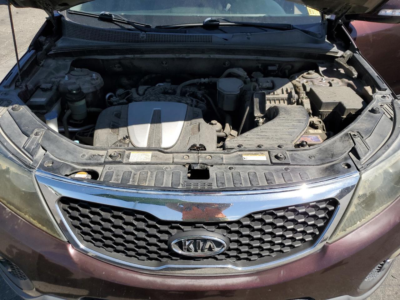 2011 KIA SORENTO