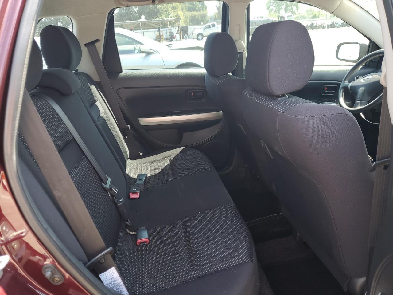 2004 TOYOTA SCION