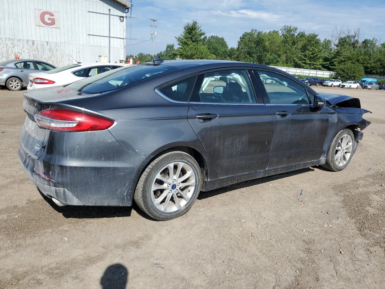 2020 FORD FUSION