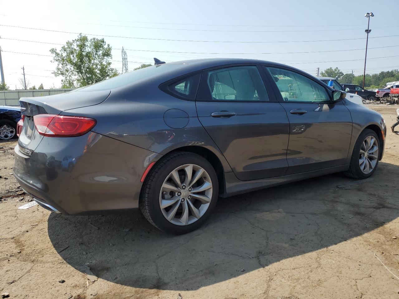 2016 CHRYSLER 200