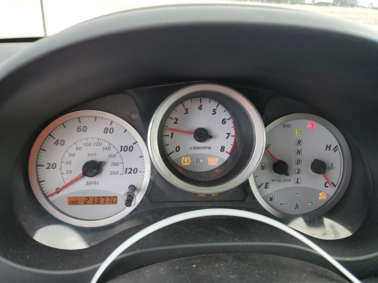 2004 TOYOTA RAV4