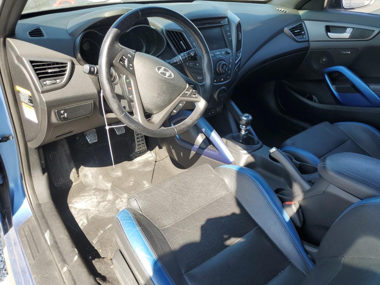 2016 HYUNDAI VELOSTER