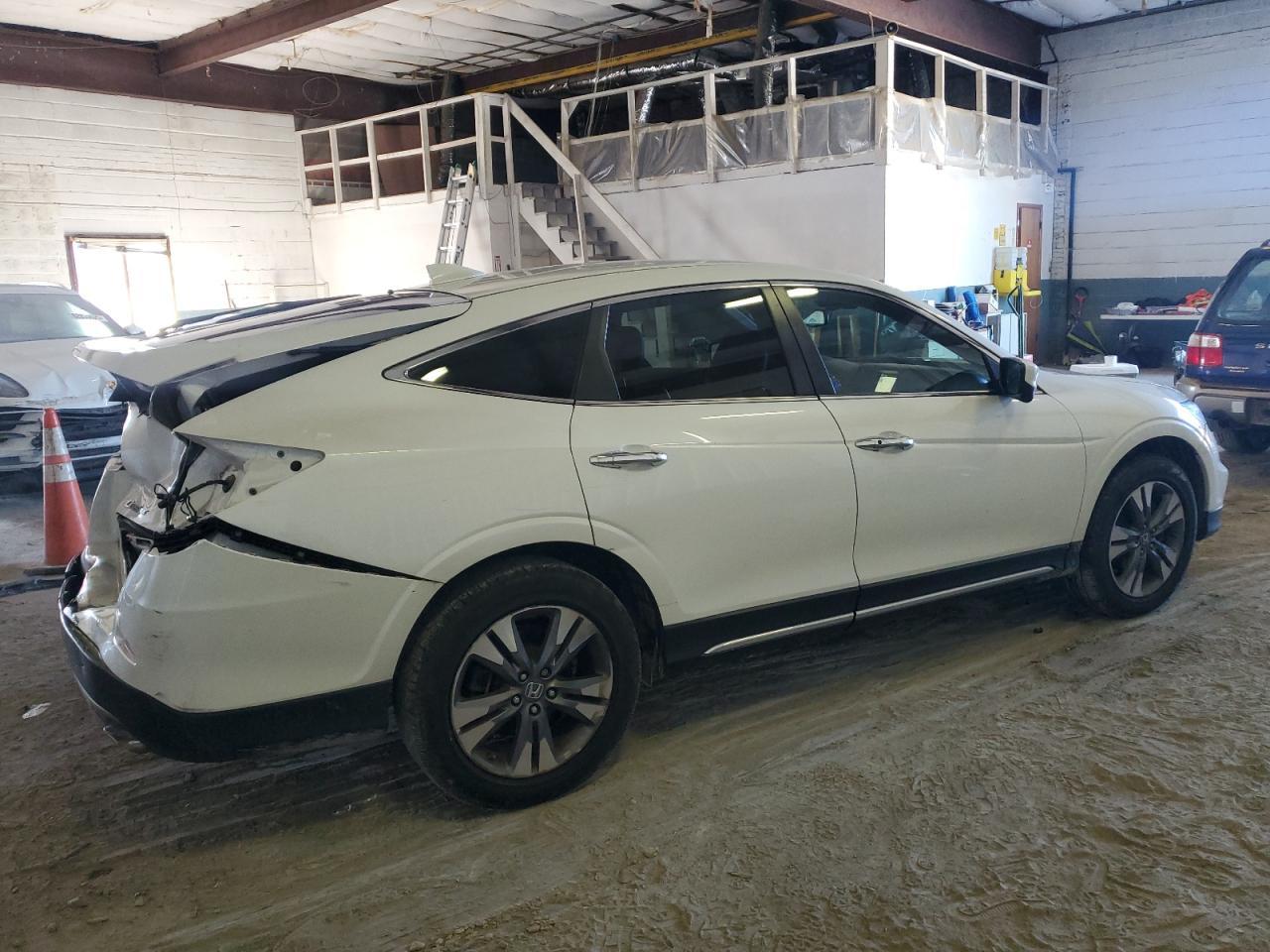 2014 HONDA Crosstour