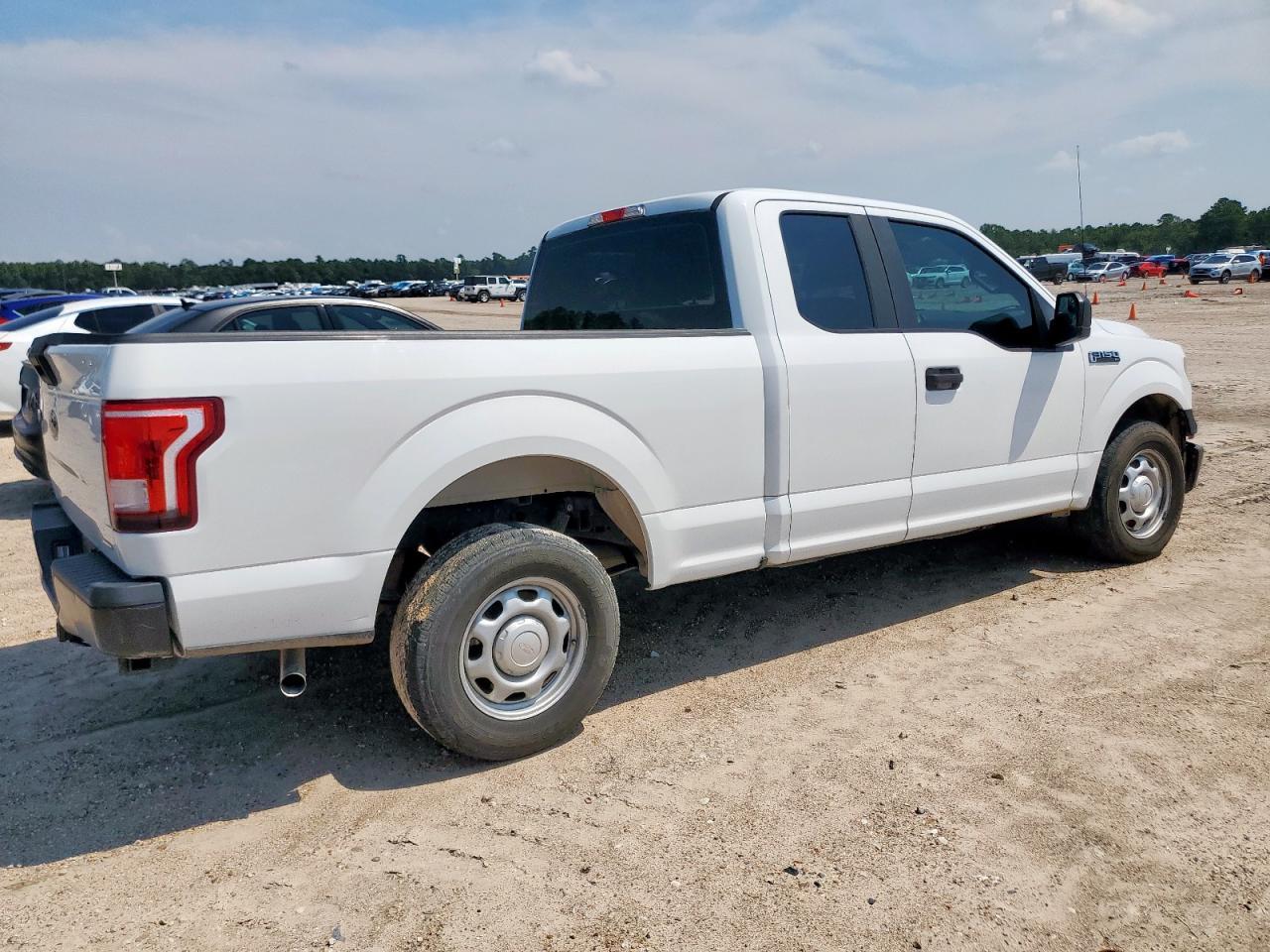 2016 FORD F-150
