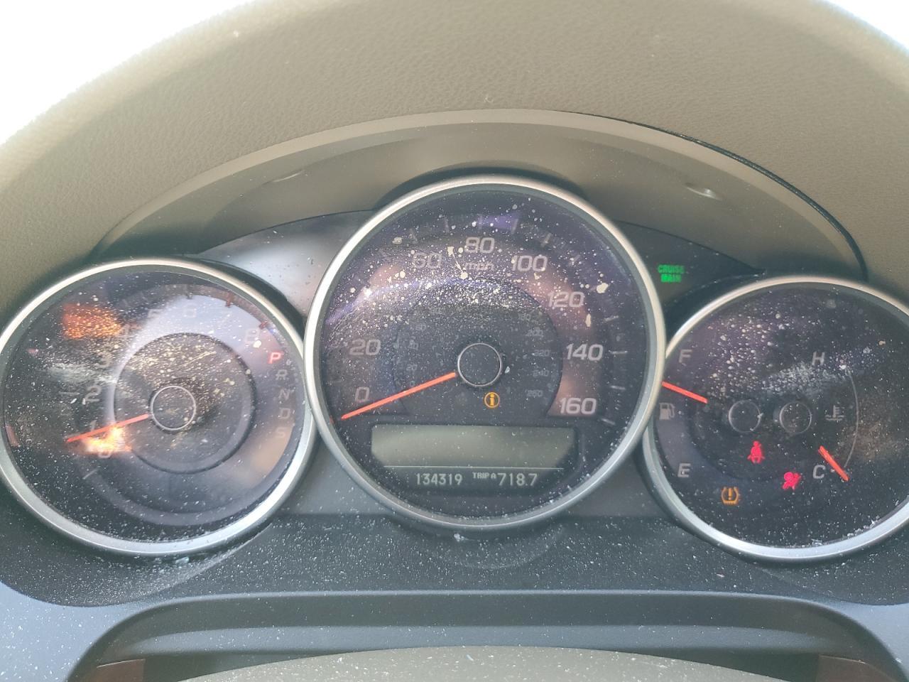 2010 ACURA RL
