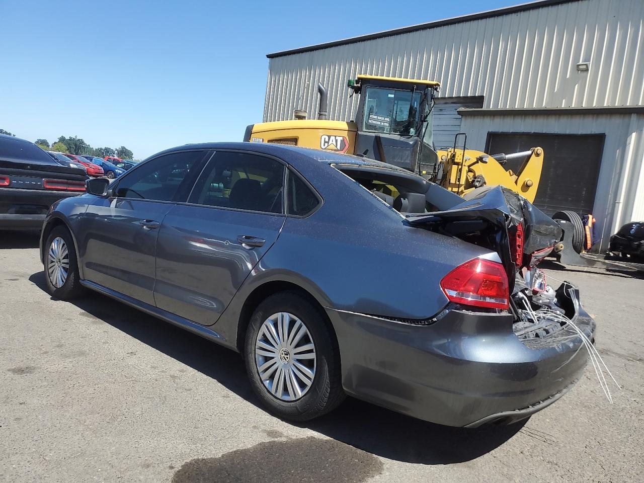 2015 VOLKSWAGEN Passat