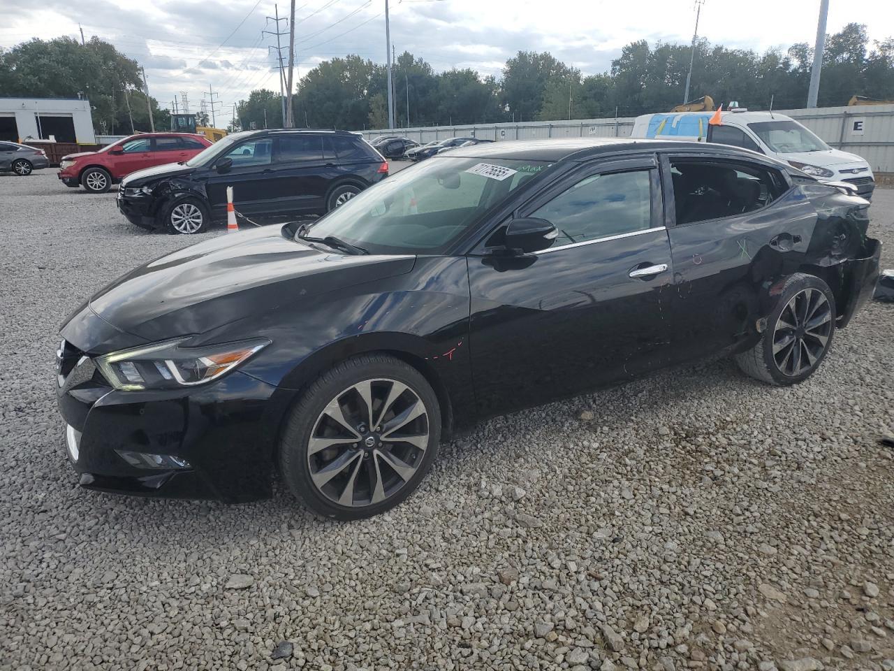 2016 NISSAN Maxima