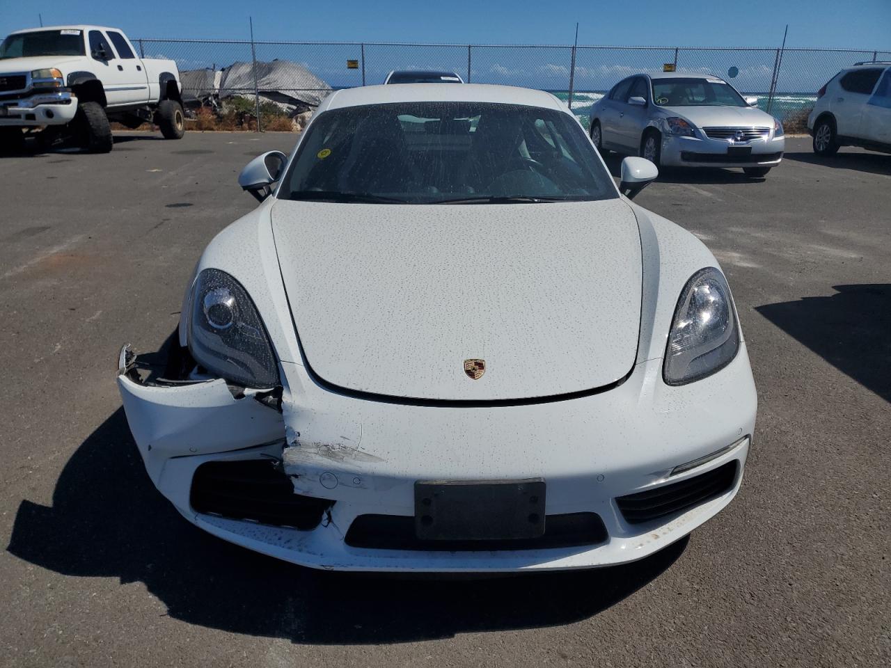 2018 PORSCHE Cayman