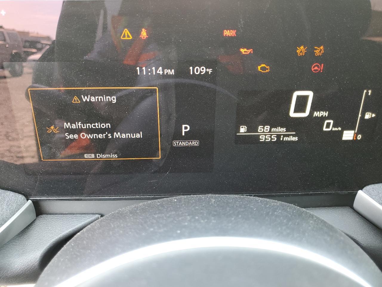 2025 NISSAN KICKS