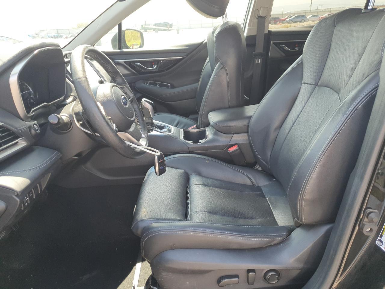 2020 SUBARU Outback