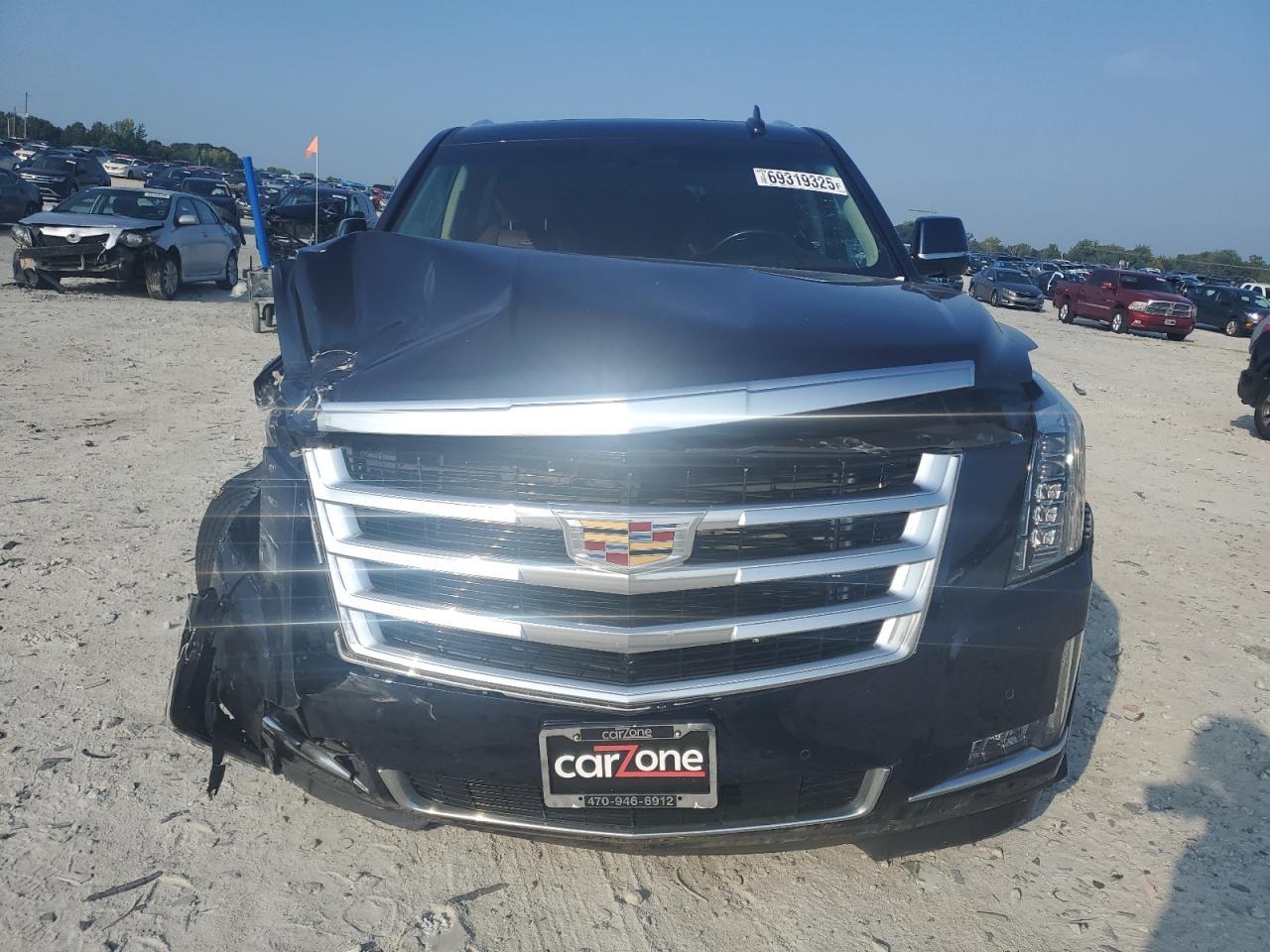 2018 CADILLAC ESCALADE