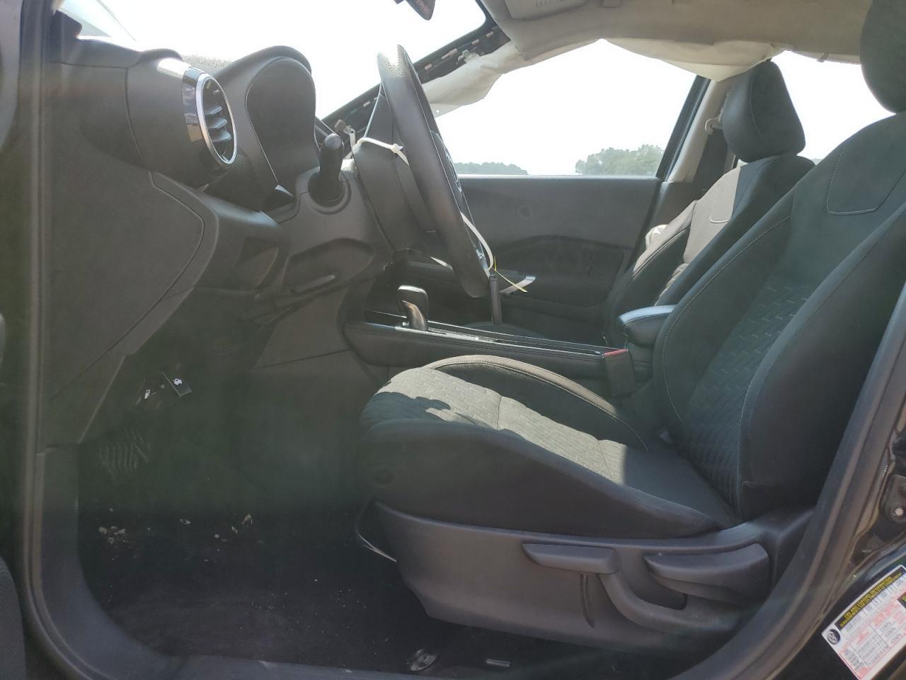 2021 NISSAN KICKS